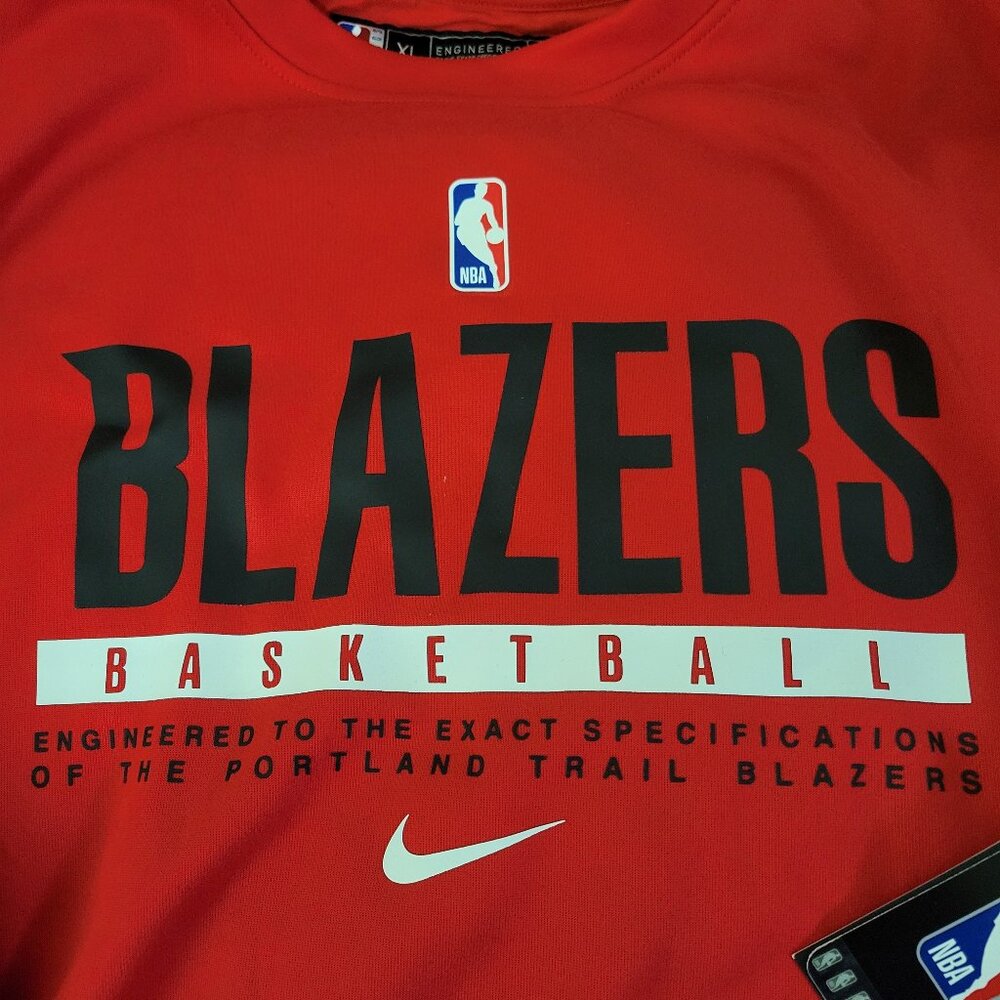 NEW NBA NIKE DRY-FIT PORTLAND BLAZERS BASKETBALL SWEATSHIRT